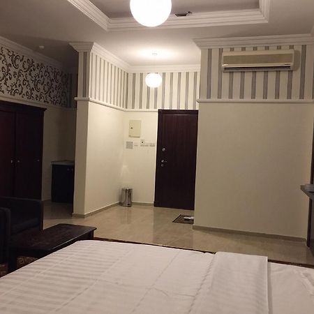 Al Denny Aparthotel Джидда Екстер'єр фото
