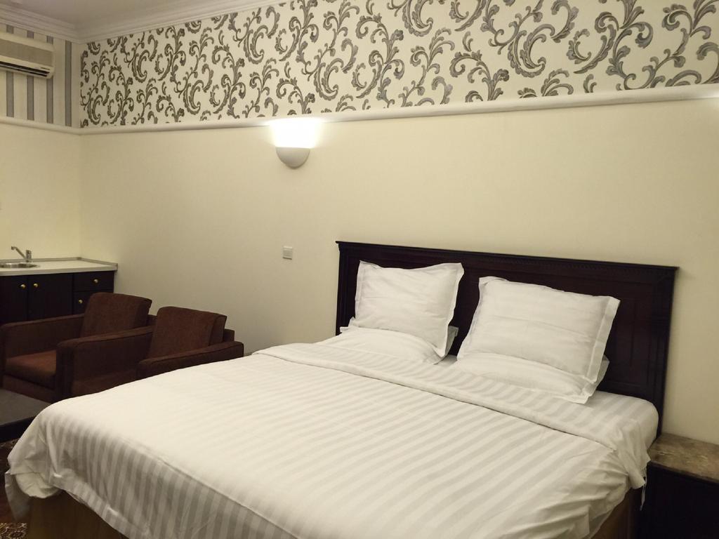 Al Denny Aparthotel Джидда Номер фото