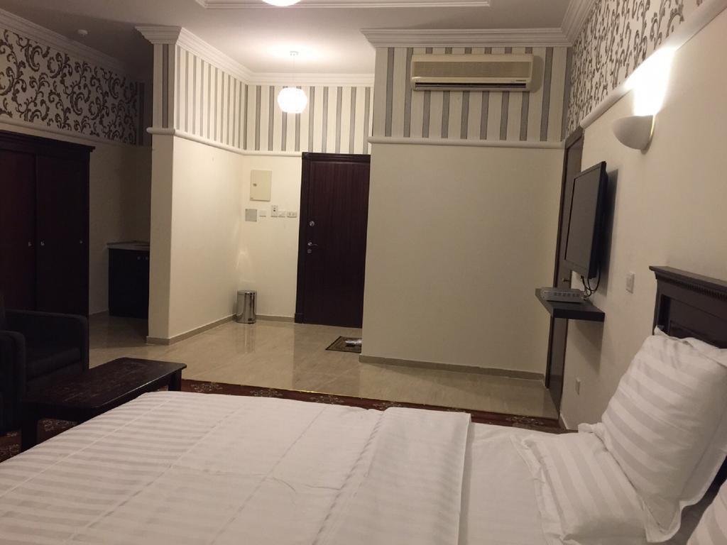Al Denny Aparthotel Джидда Номер фото