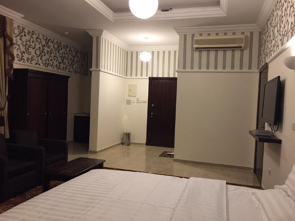 Al Denny Aparthotel Джидда Екстер'єр фото
