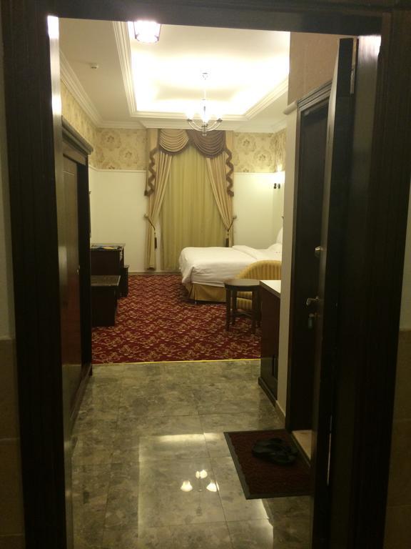 Al Denny Aparthotel Джидда Номер фото
