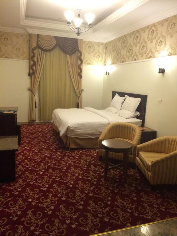 Al Denny Aparthotel Джидда Екстер'єр фото